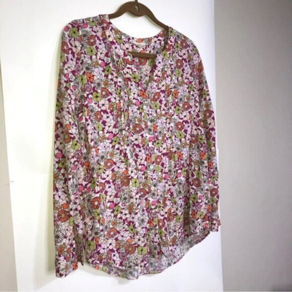 Jane & Delancey Floral Blouse Top M Floral Vneck Long  Sleeve Pleat - Picture 8 of 10